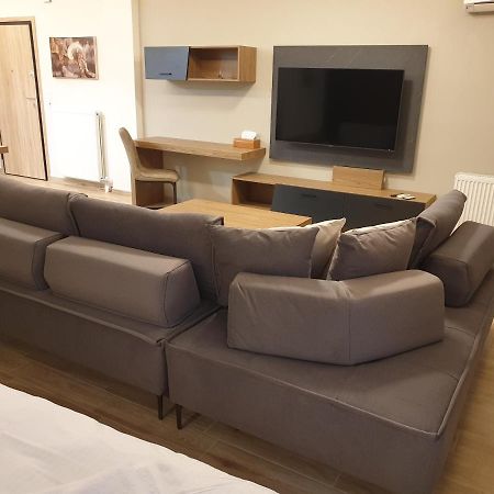 Olive Deluxe Apartment Kardítsa Eksteriør billede